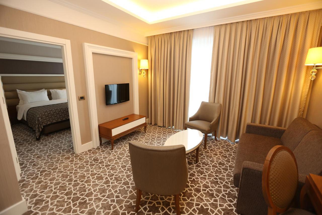 Alusso Thermal Hotel Spa 아피욘 외부 사진