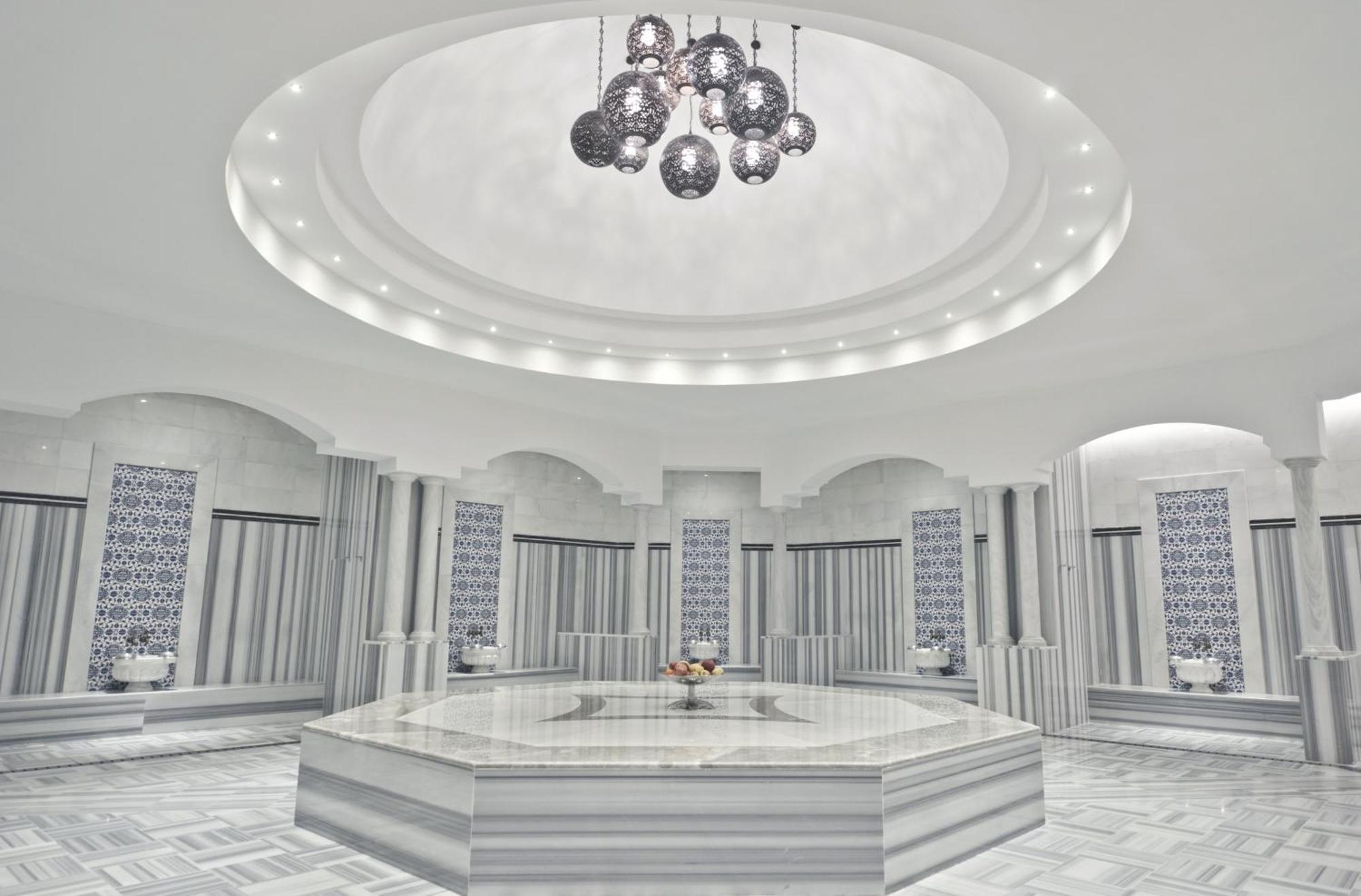 Alusso Thermal Hotel Spa 아피욘 외부 사진