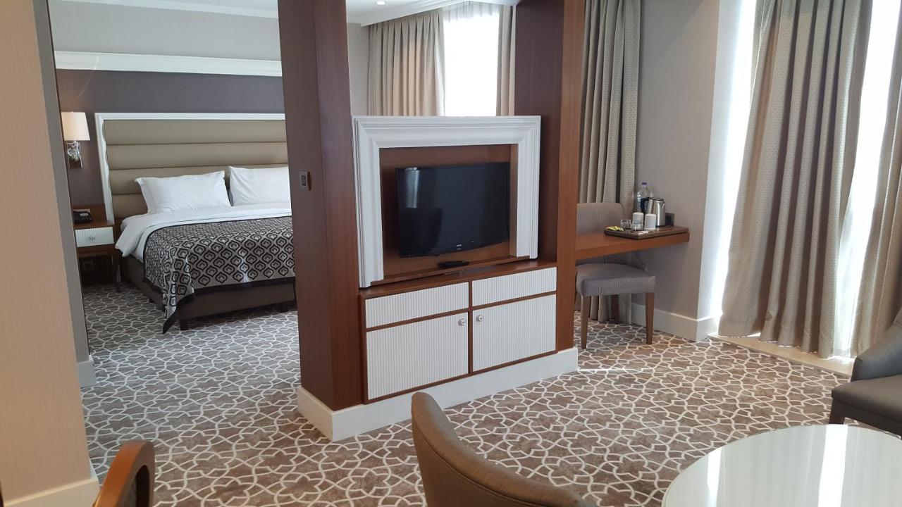 Alusso Thermal Hotel Spa 아피욘 외부 사진