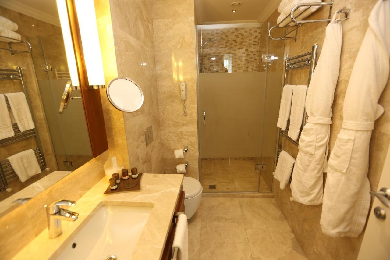 Alusso Thermal Hotel Spa 아피욘 외부 사진