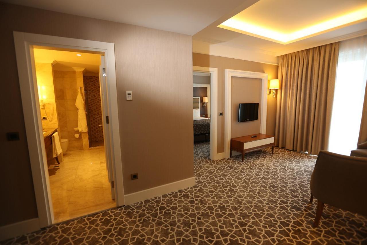 Alusso Thermal Hotel Spa 아피욘 외부 사진