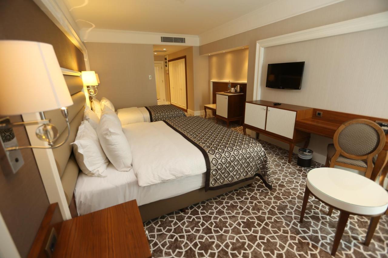 Alusso Thermal Hotel Spa 아피욘 외부 사진