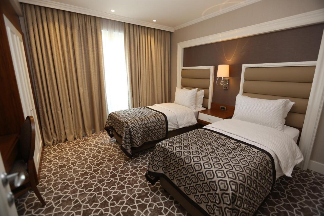 Alusso Thermal Hotel Spa 아피욘 외부 사진